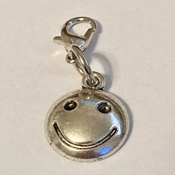 Smiley Face Clip On Charm For Bracelet Zipper Pull Bag Silver Tone Smile Happy - Picture 8 of 12
